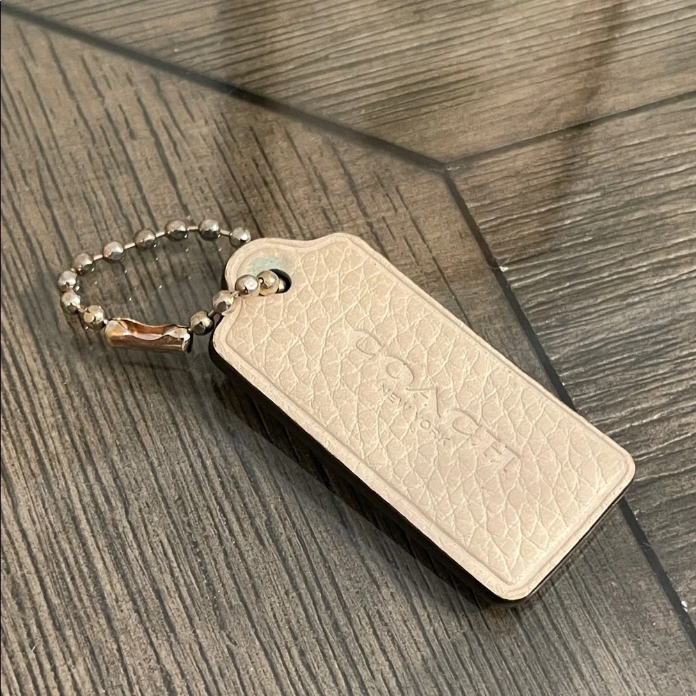 Coach Chalk Pebble Leather Key Chain - Hangtag - Bag Charm Replacement Part - Picture 1 of 17